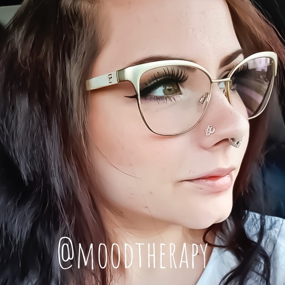 925 Sterling Silver OHM/OM/AUM Symbol Nose Ring Cartilage Helix Stud Earring 20G - Picture 3 of 11